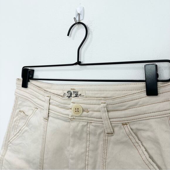 Free People We The Free Lennox Seamed Natural Cream Denim Skirt size 27 - Picture 3 of 6